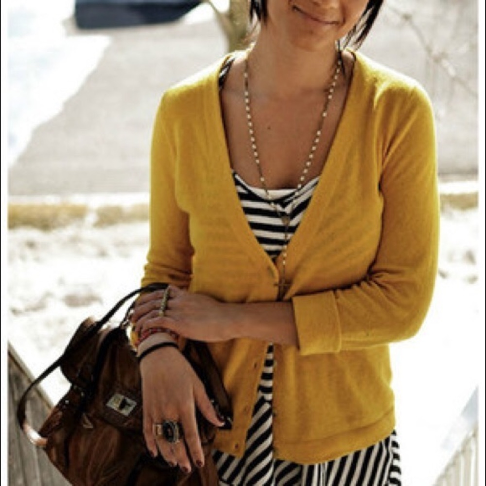 EUC Banana Republic Merino Wool Mustard Cardigan